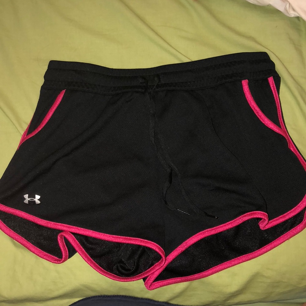 Black and pink underarmour shorts